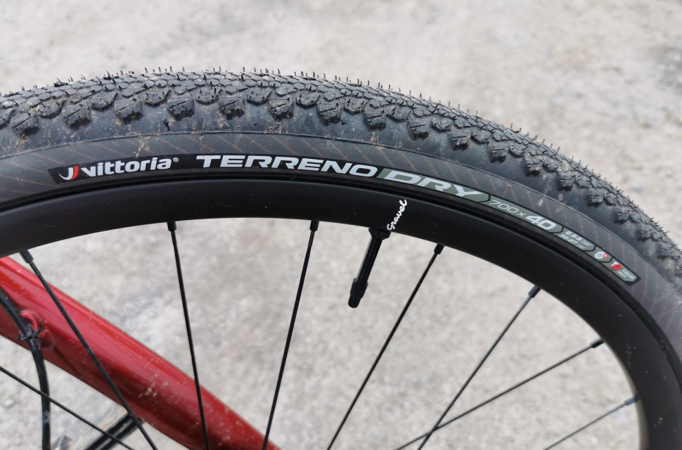 Vittoria terreno dry store 650b